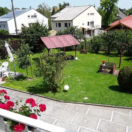 In Balaton 19792 דירה
